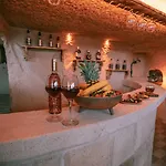Mia Cappadocia Cave Hotel 3*