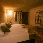 Отель Mia Cappadocia Cave