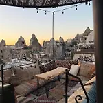 Mia Cappadocia Cave Hotel 3*