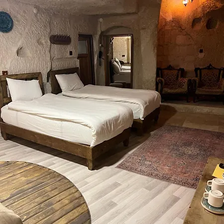 Mia Cappadocia Cave Hotel 2*