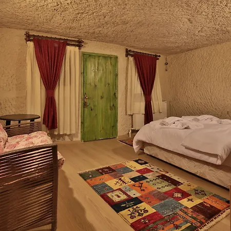 Mia Cappadocia Cave Hotel 2*